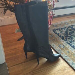 EUC Leather Boots
Black 3 1/2 “ heel 
15” high
14” calf with Elastic Gore